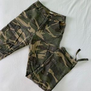 Brandy Melville Camo Pants
